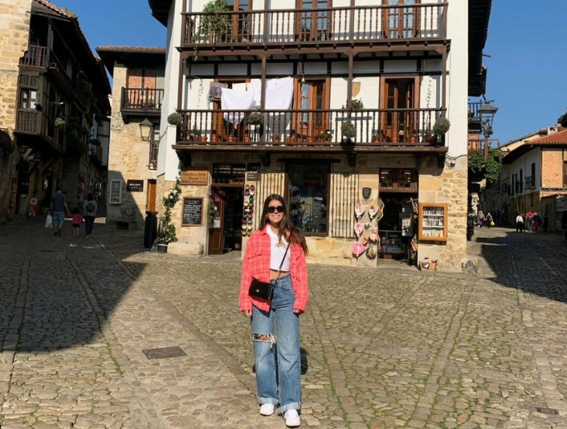Elena en Santillana